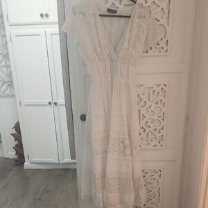 Elegant White Lace Dress
